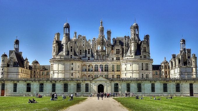 chateau-de-chambord-1644583_960_720.jpg
